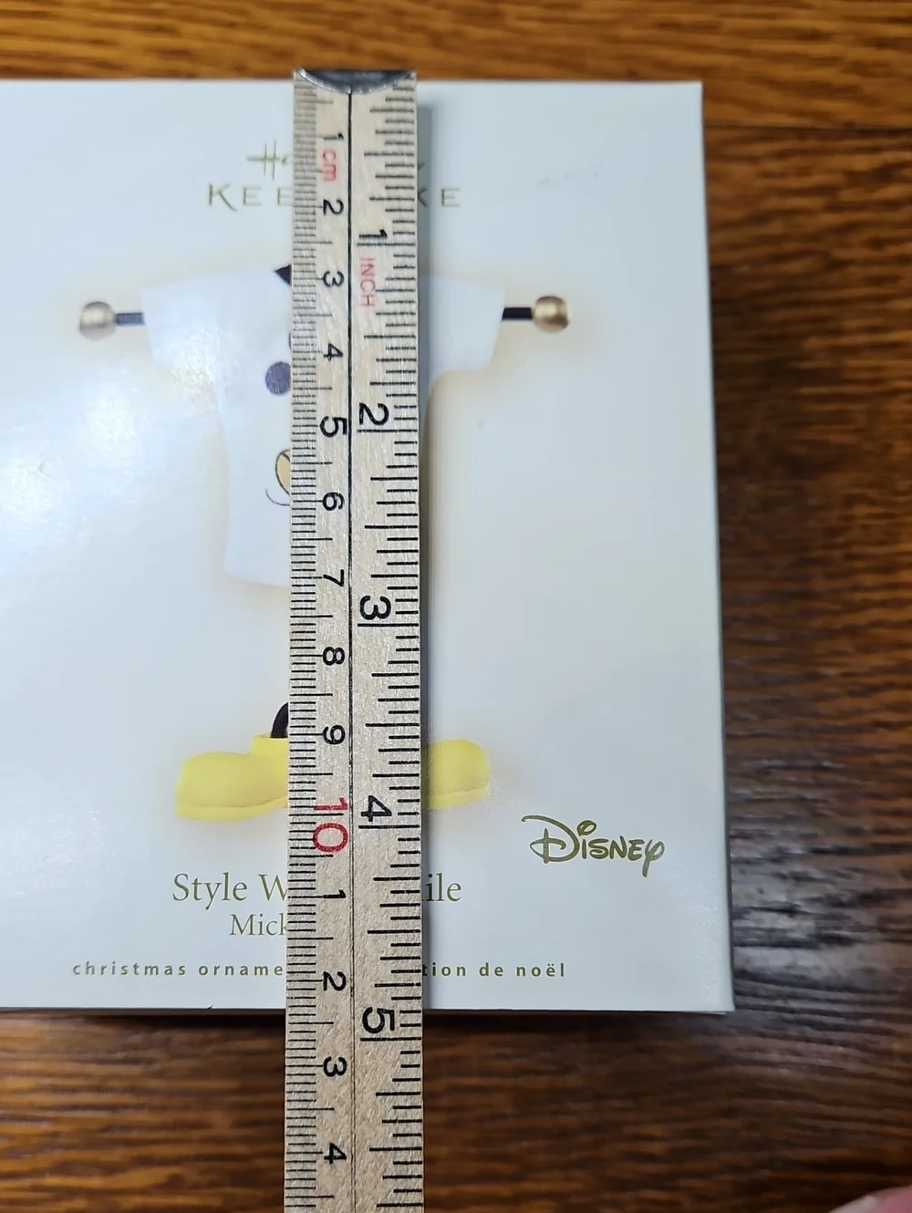 Hallmark Keepsake Style With A Smile